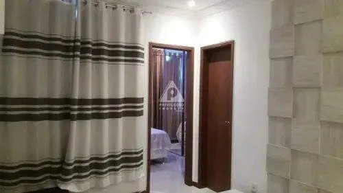 Quarto e sala com vaga no Leblon
