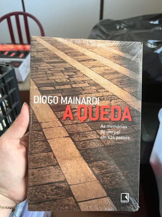 Livro: A queda