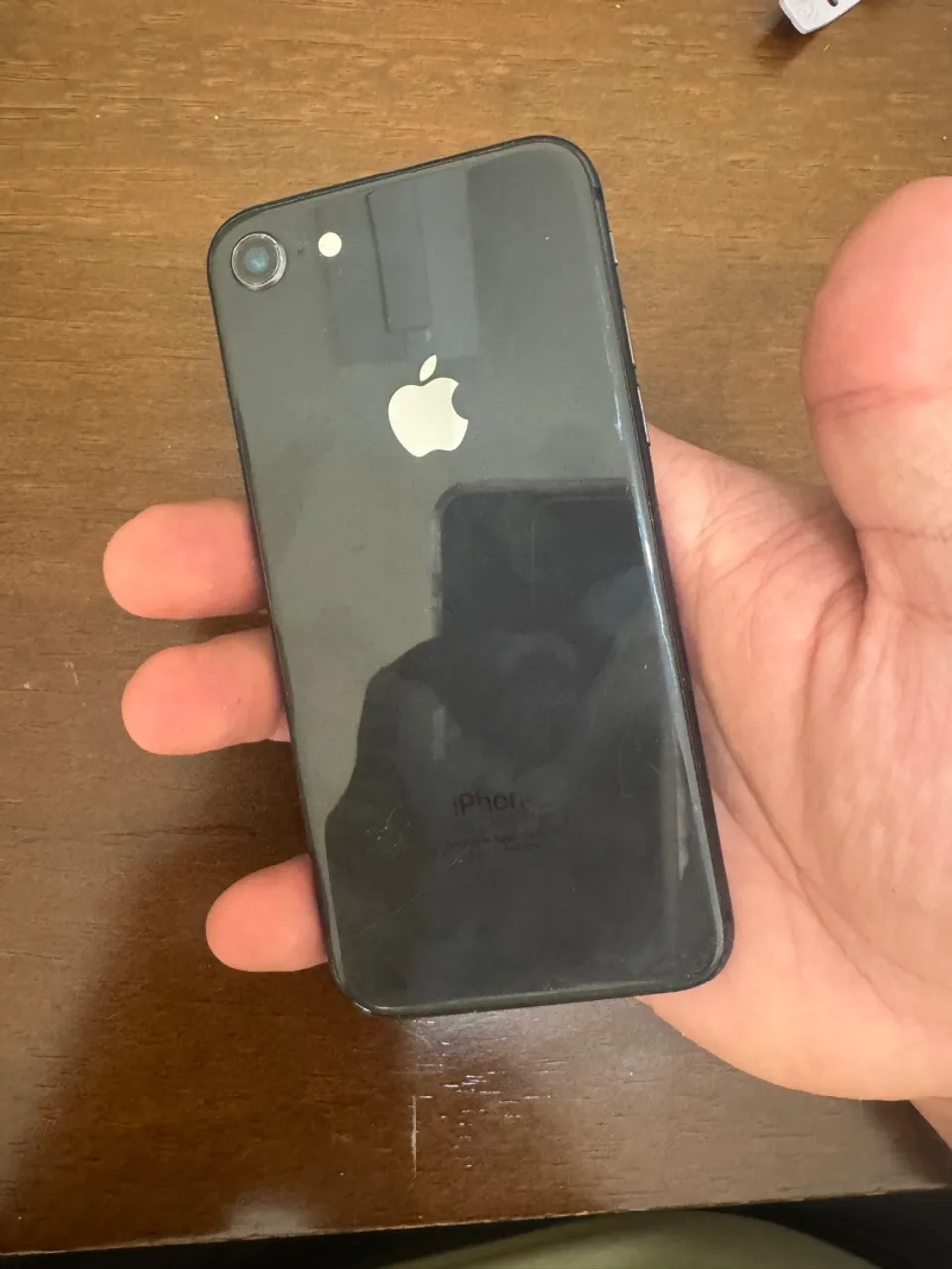 IPhone 8 em bom estado, bateria 100%