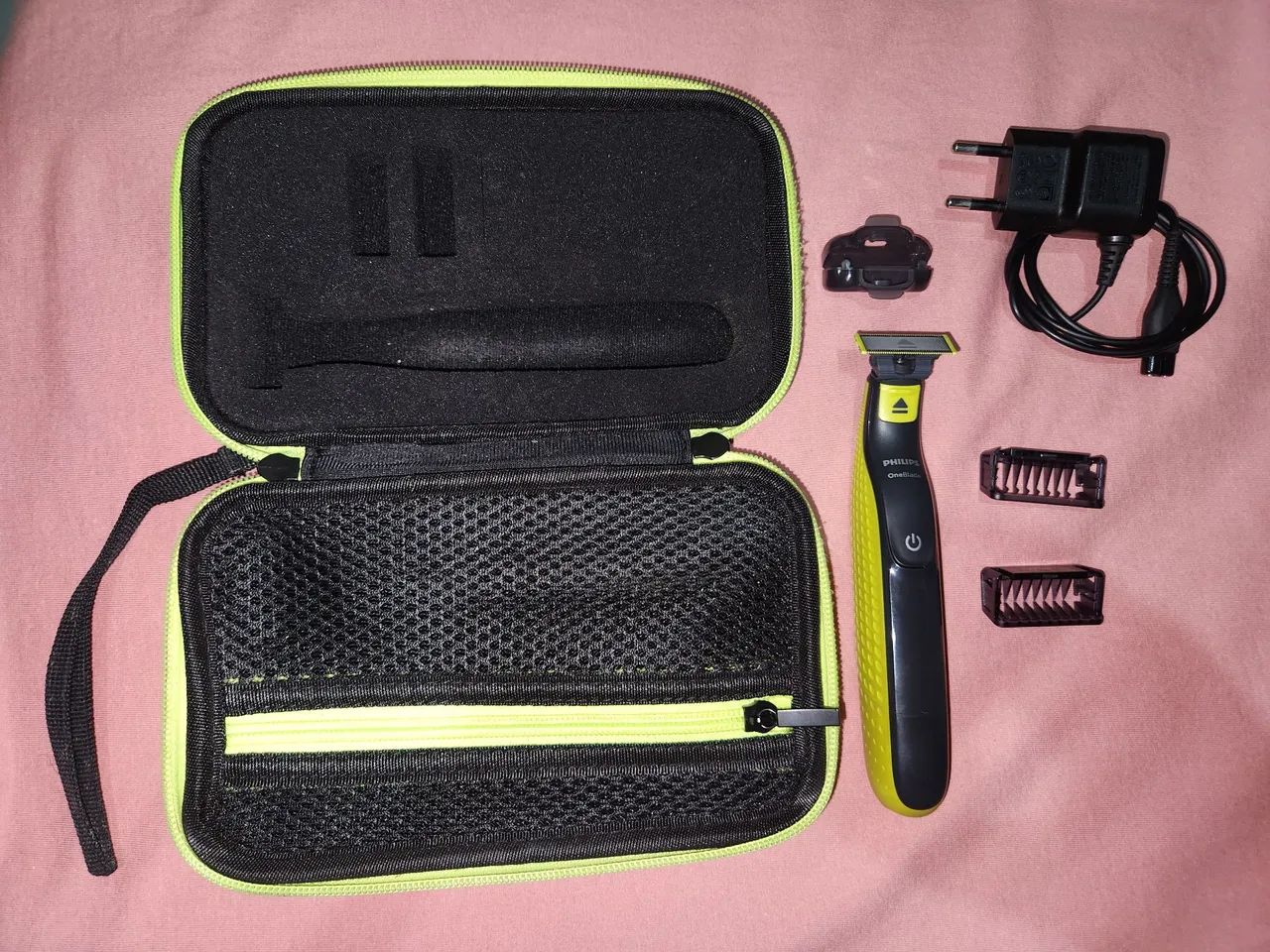 Barbeador elétrico Philips Oneblade QP2521/10 à prova d'água