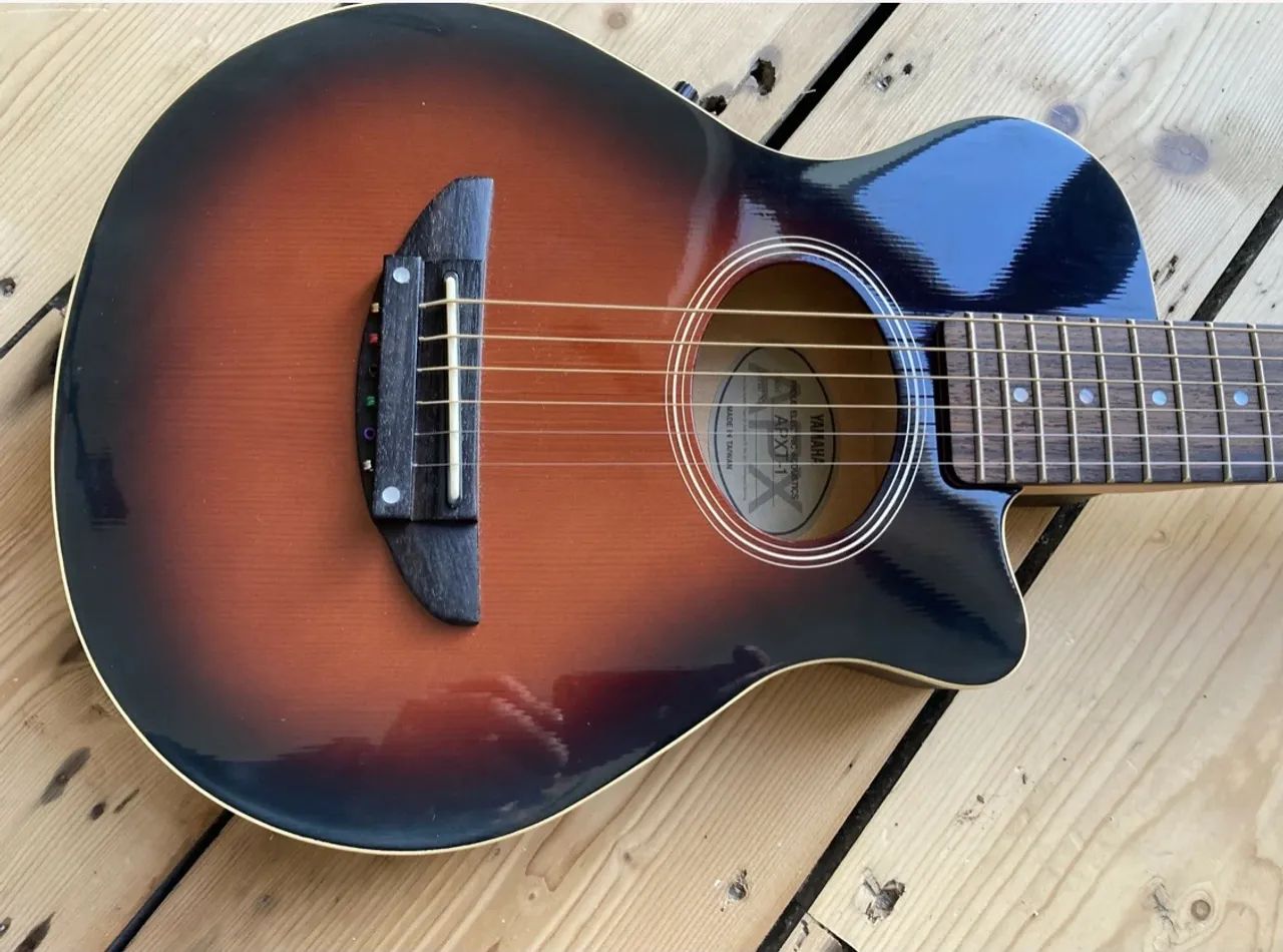 Yamaha APXT-1 Travel Series Electric Acoustic Guitar