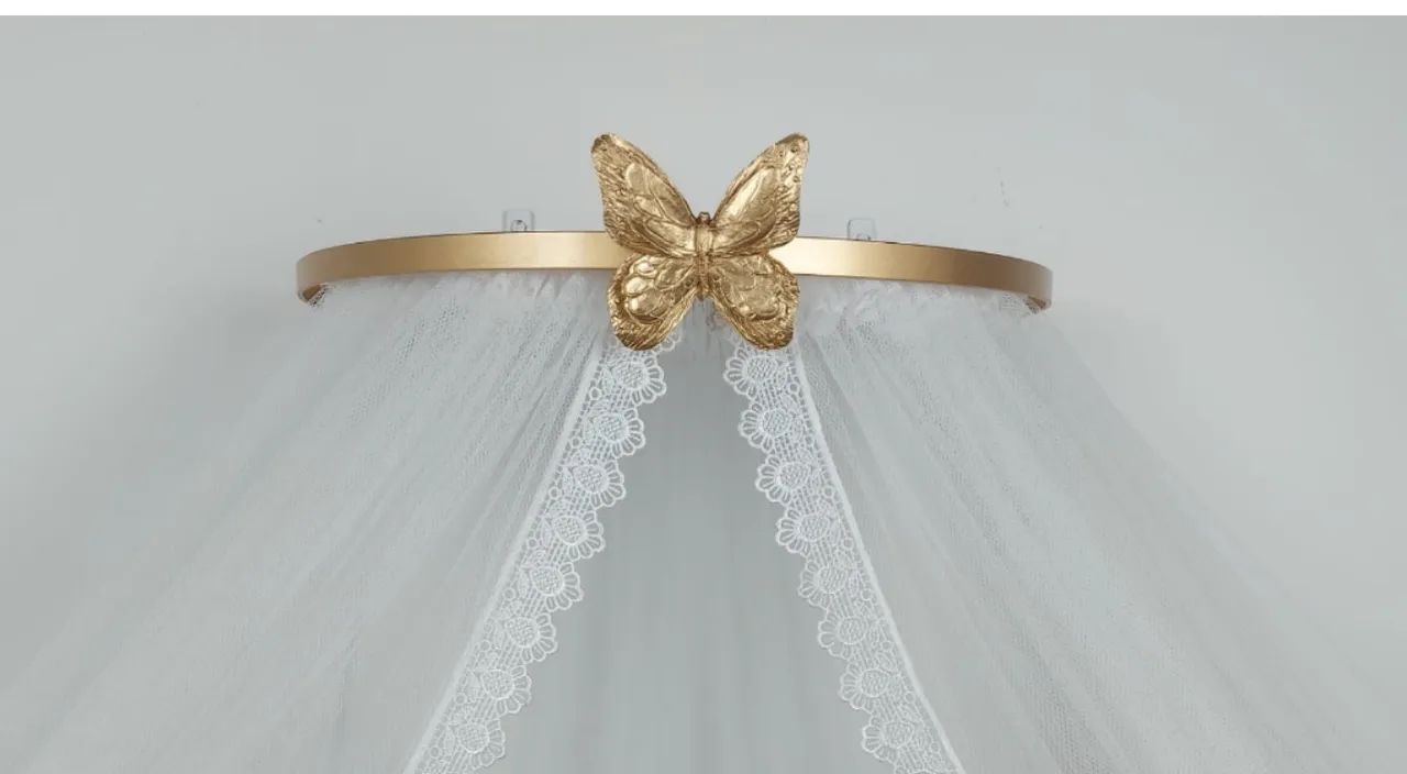 Dossel com Mosquiteiro para Berço com Detalhe de Borboleta Dourada - Foto 2