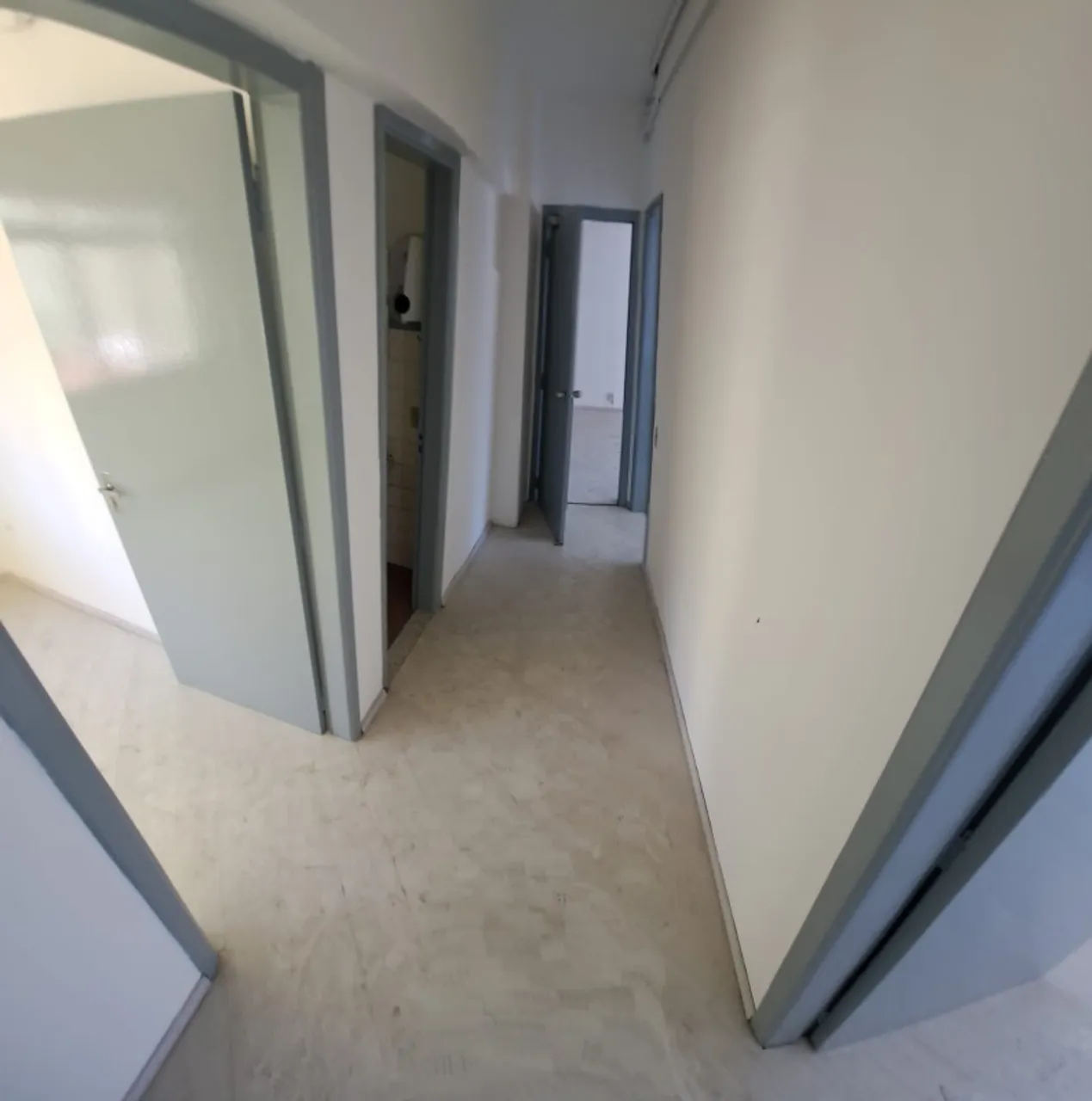Excelente Sala Comercial para Venda ou Locação - Lapa