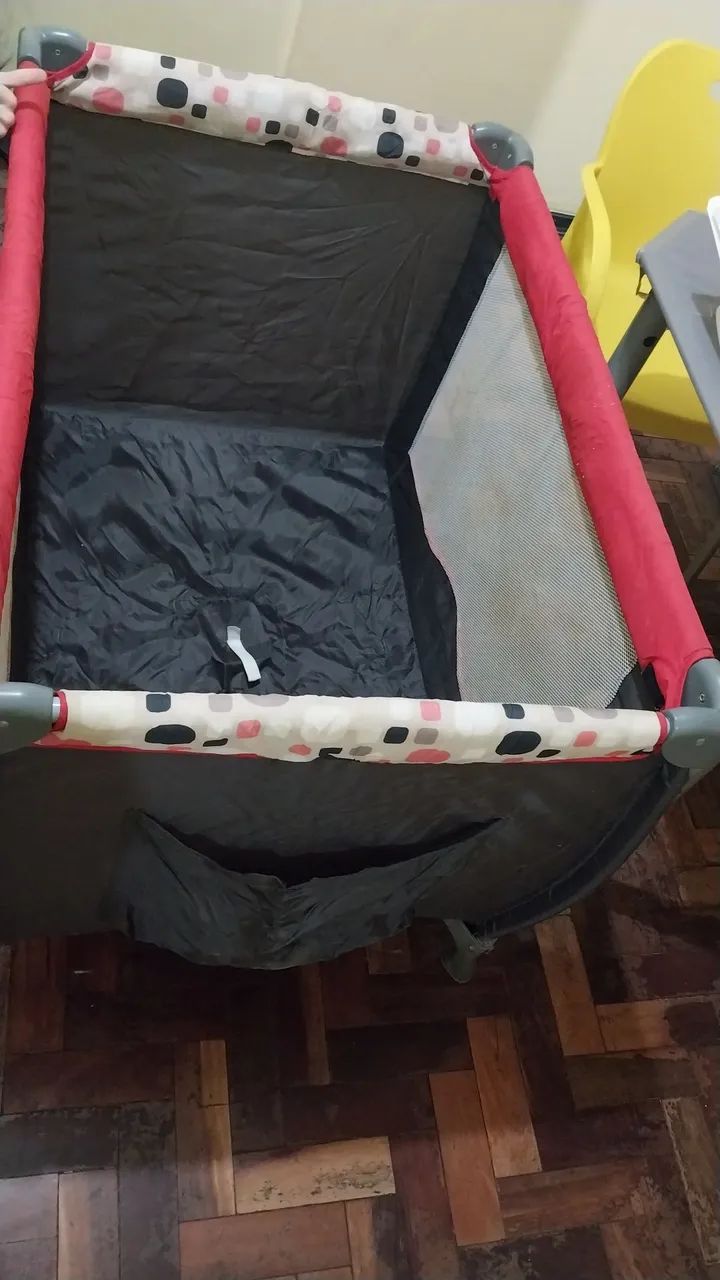 Berço Cosco desmontável 