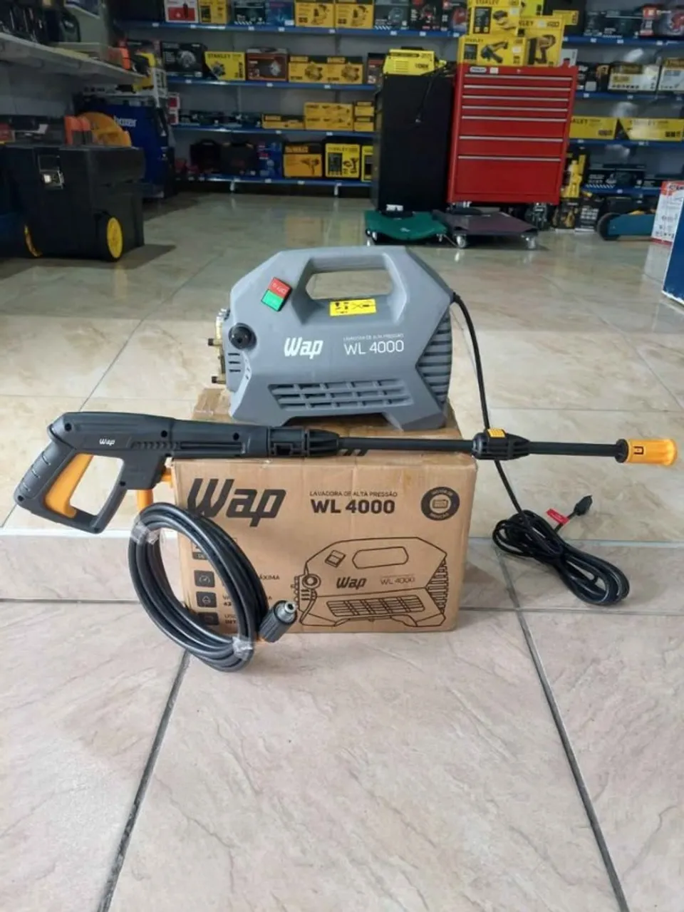 Lavadora de Alta Pressão 1950Psi Uso Profissional motor indução 2000w - Wap(Loja/Nova)