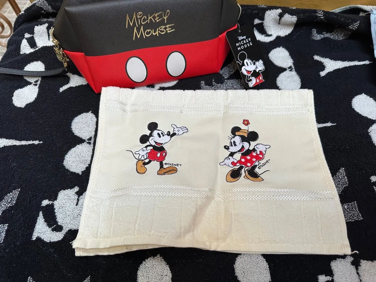 Necessaire e toalha Mickey 
