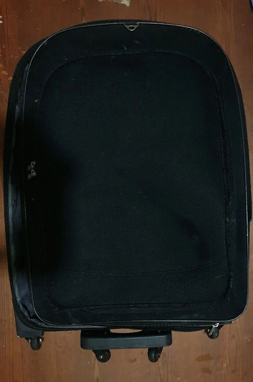 Mala Grande 23kg Tecido Preto Rodas Giro 360° - Foto 3