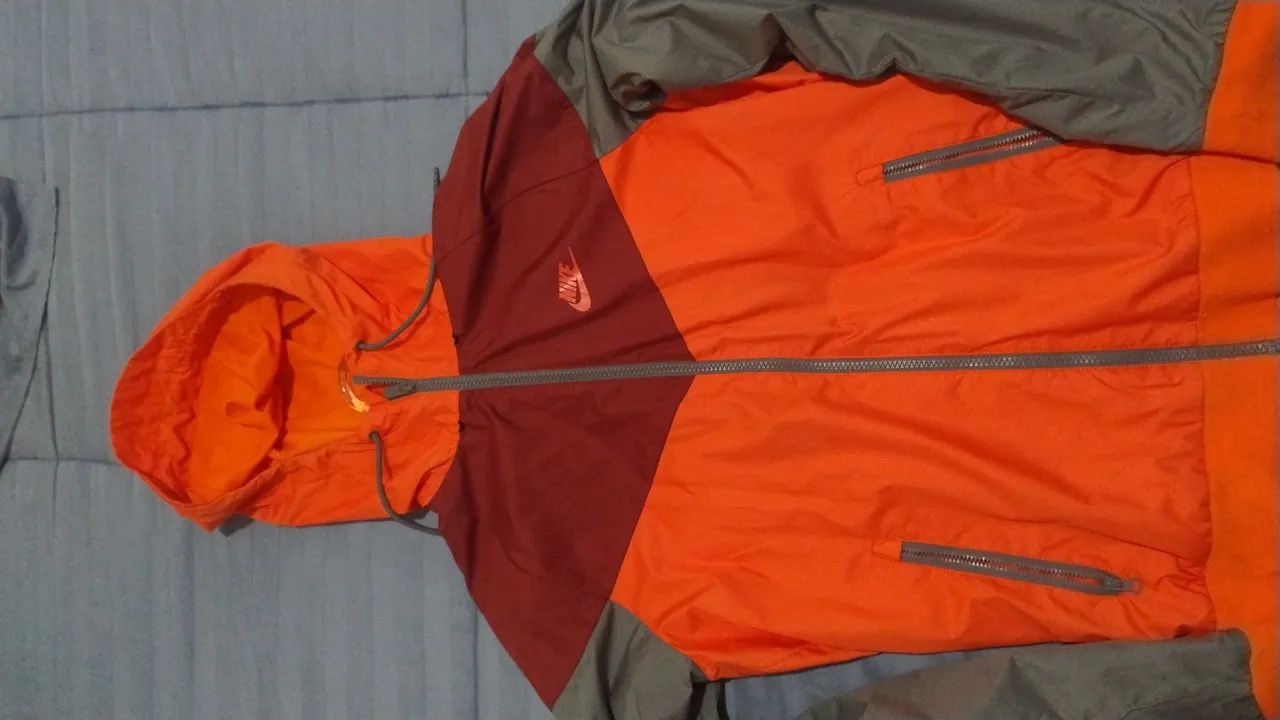 Jaqueta Nike - Tamanho M - Foto 2