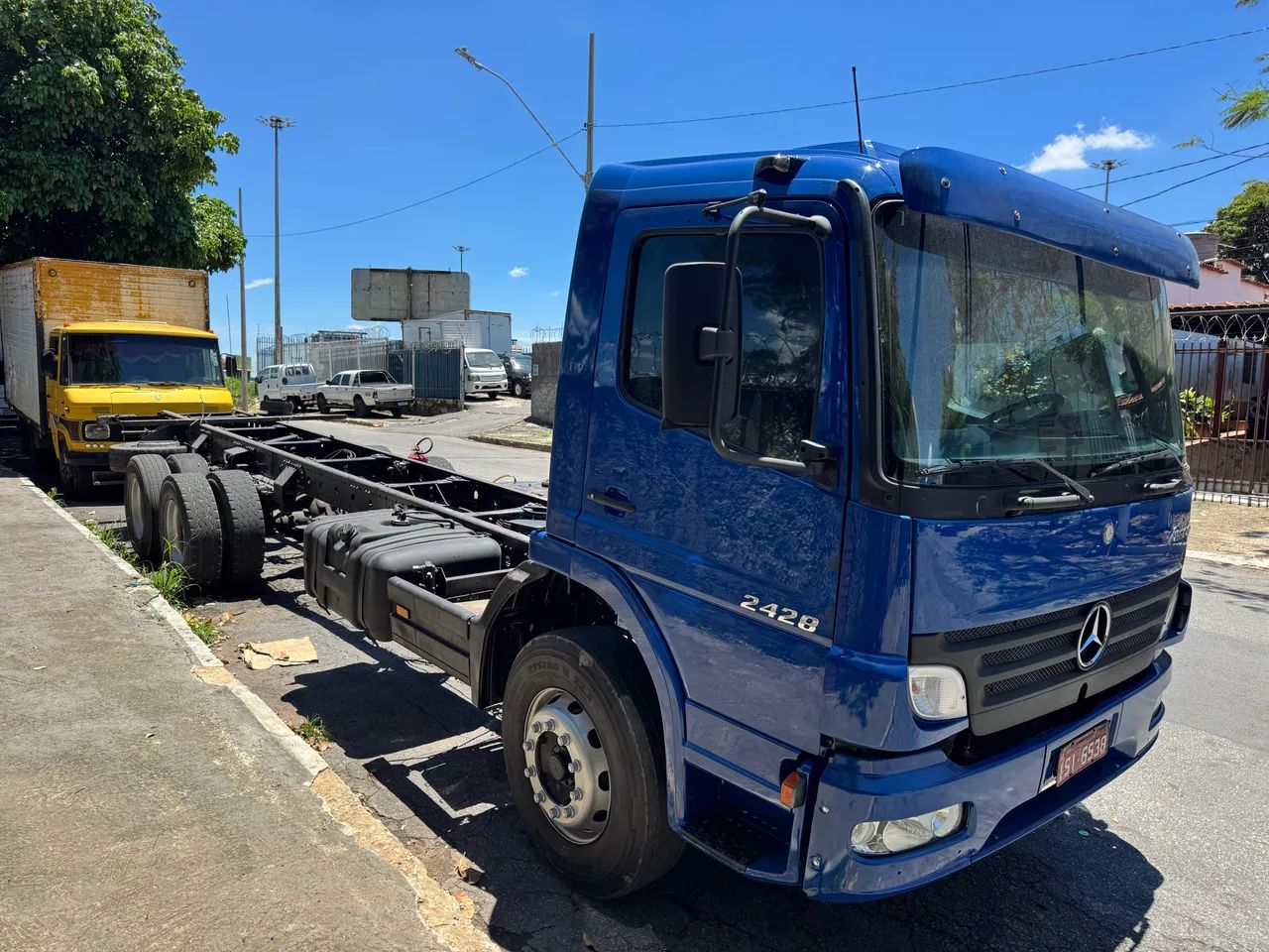 M.BENZ ATEGO 2428 TRUCK 2011/2011 - Foto 15
