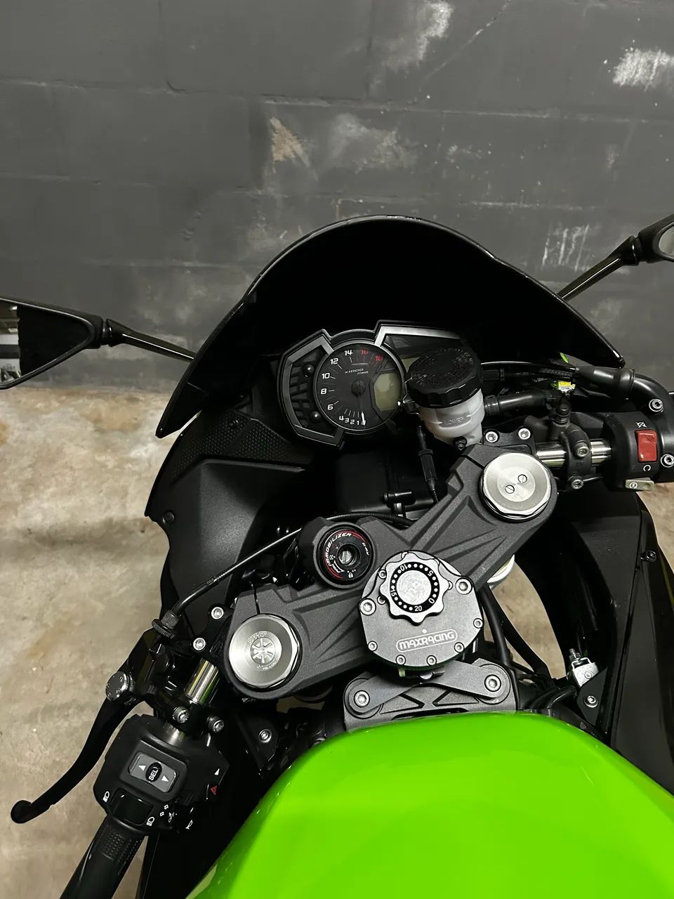 Kawasaki Zx-6r 636cc 2021 - 1452926856 | OLX