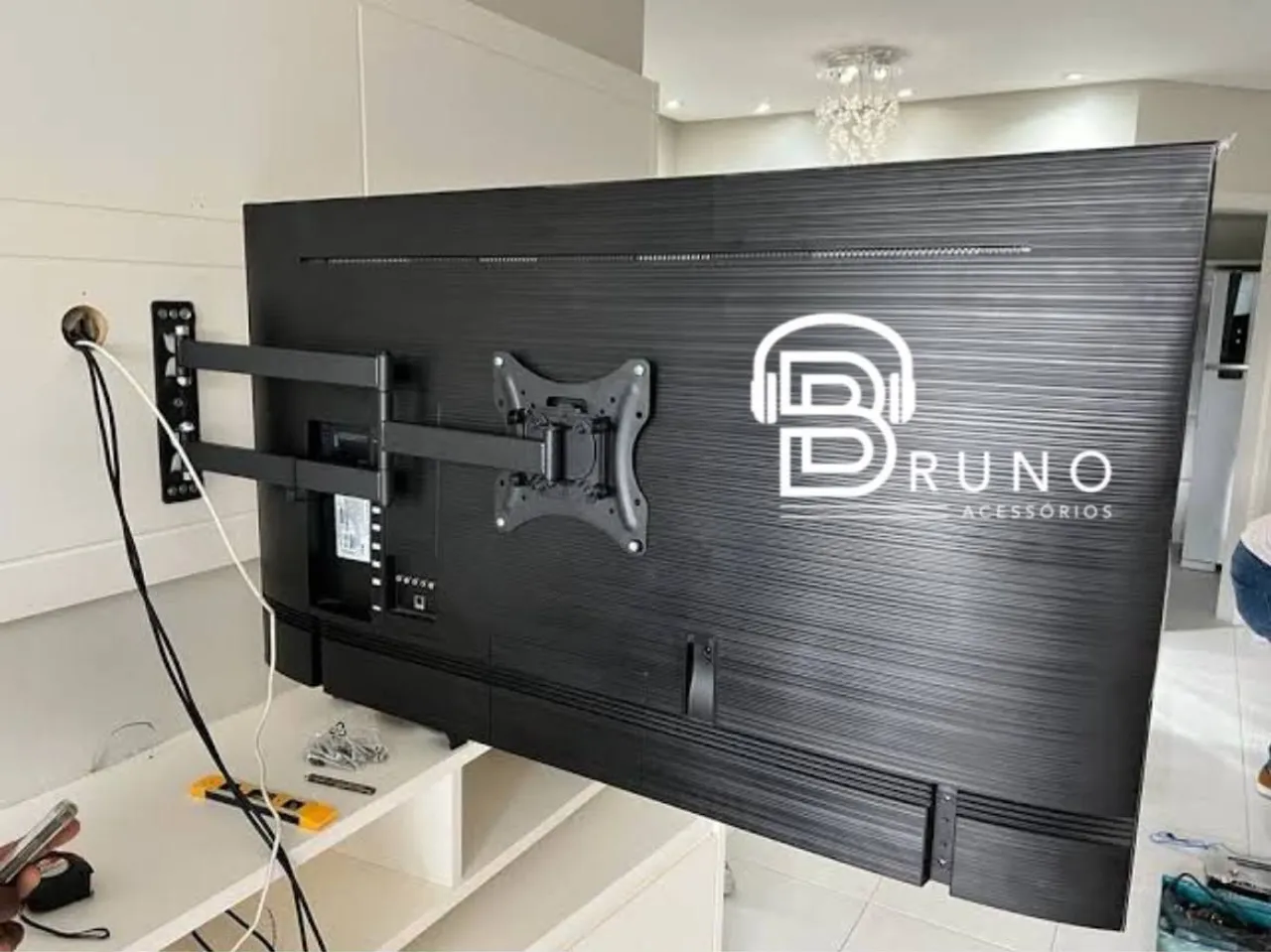 Suporte para TV Articulado Retrátil 10" a 55"