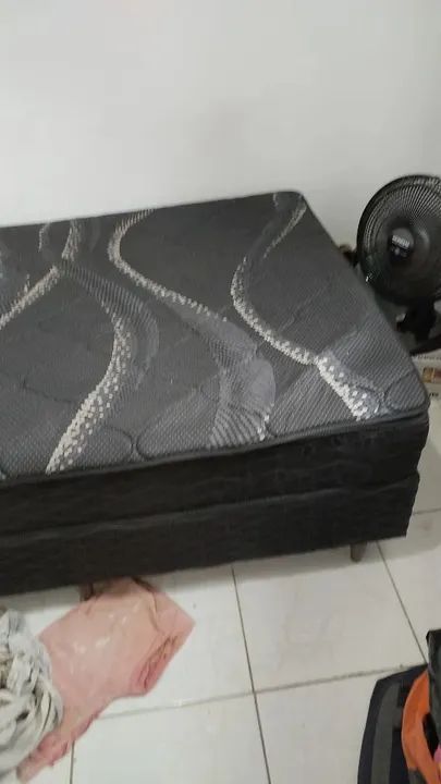 Cama pra vender semi nova 5 meses de uso motivo da venda estou indo para outro estado