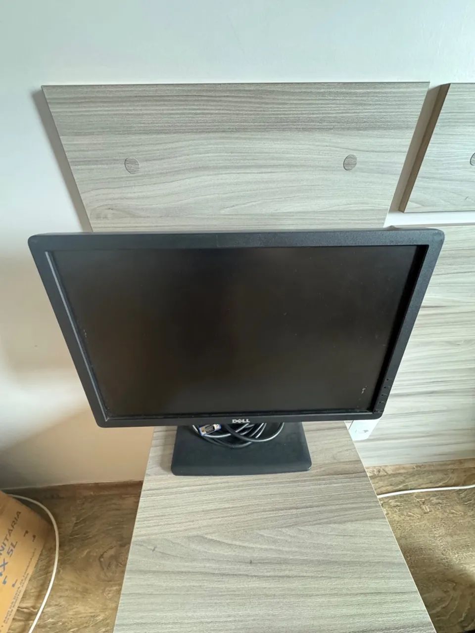 Monitor Dell E1913c 19 Led Preto - Alta Resolução