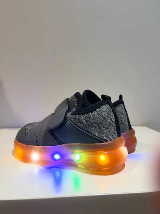 Tênis NOVO Poim, tam 20, com luzes