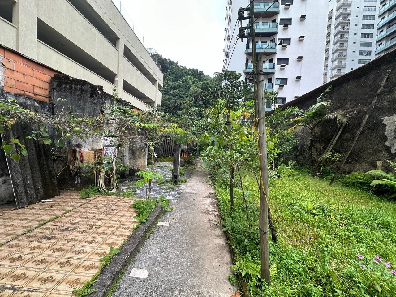 Terreno Guarujá Centro Ótima localização  - Foto 4