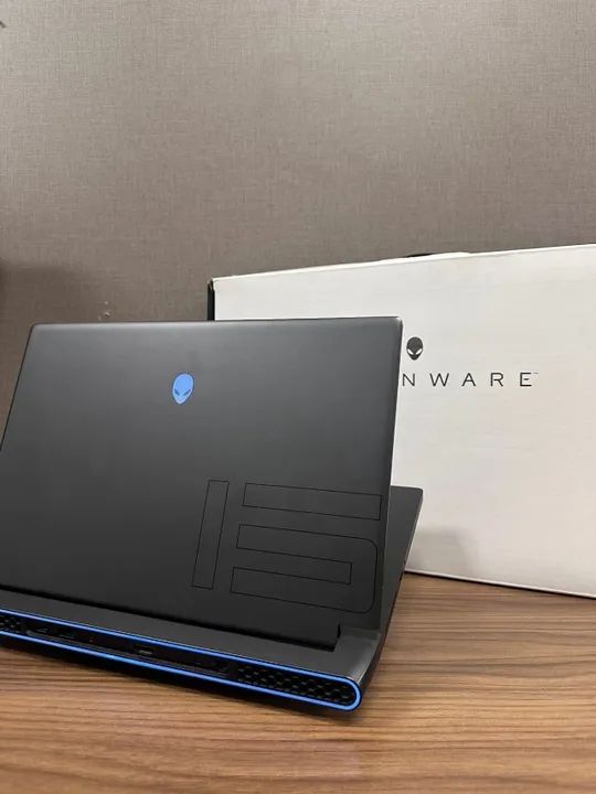 Notebook Gamer Dell Alienware M5 R7, Core i7 32GB DDR5 1TB SSD RTX 3070 ...