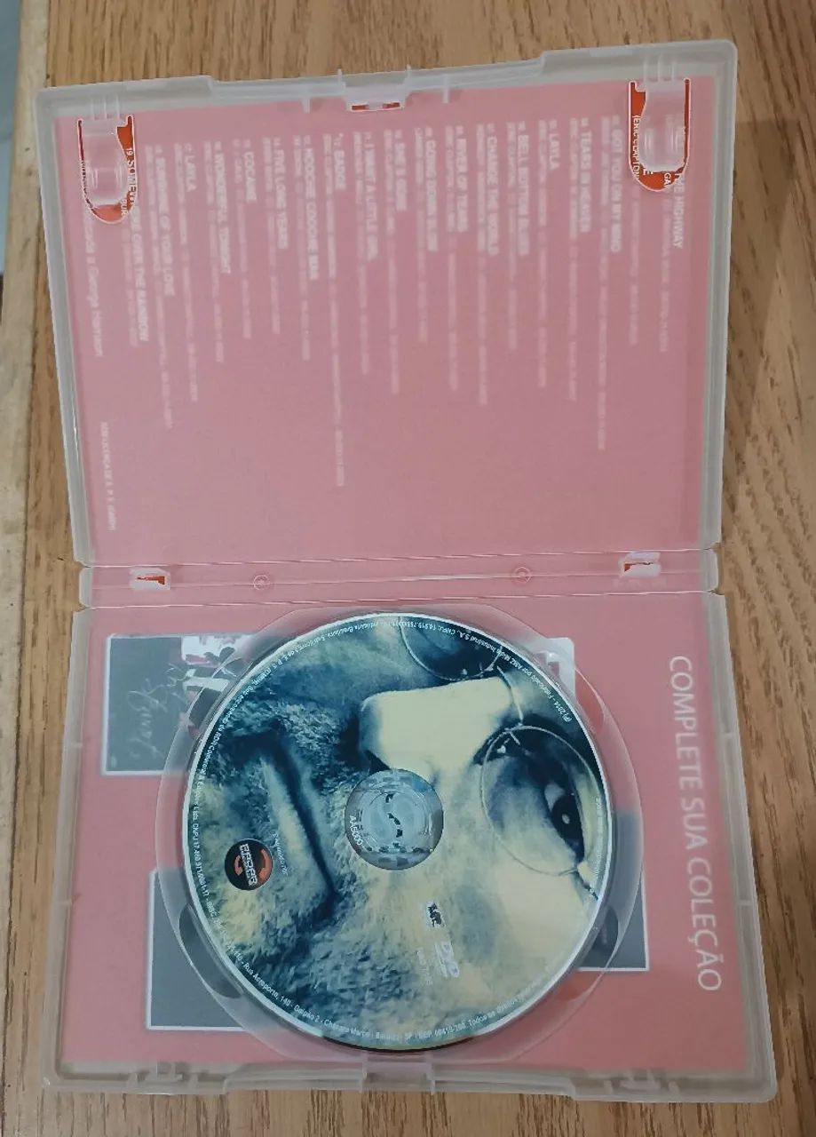 Abaixei o preço! Pacote 4 DVDs originais impecáveis! AC/DC, Creedence, Eric Clapton, UB40 - Foto 6