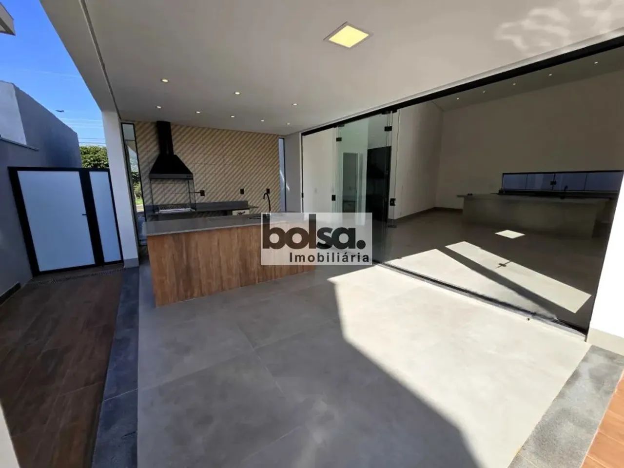 CASA NOVA NO CONDOMÍNIO PRIMAVERA COM 2 SUÍTES ! ! - Foto 3