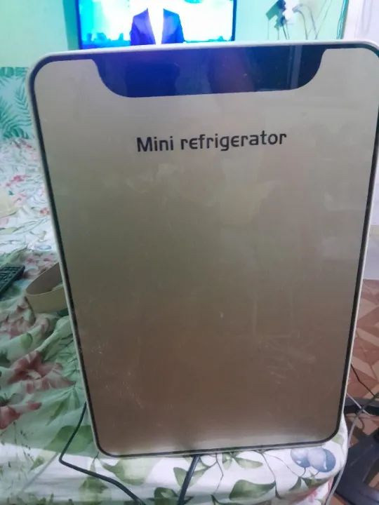 Mini refrigerador  portatil