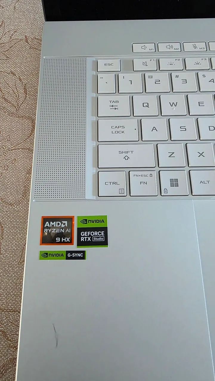 Notebook Gamer Asus ROG Zephyrus G16 - Foto 5