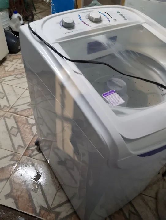 Máquina de Lavar Roupa Electrolux 15 kgs Turbo Economia - Foto 2
