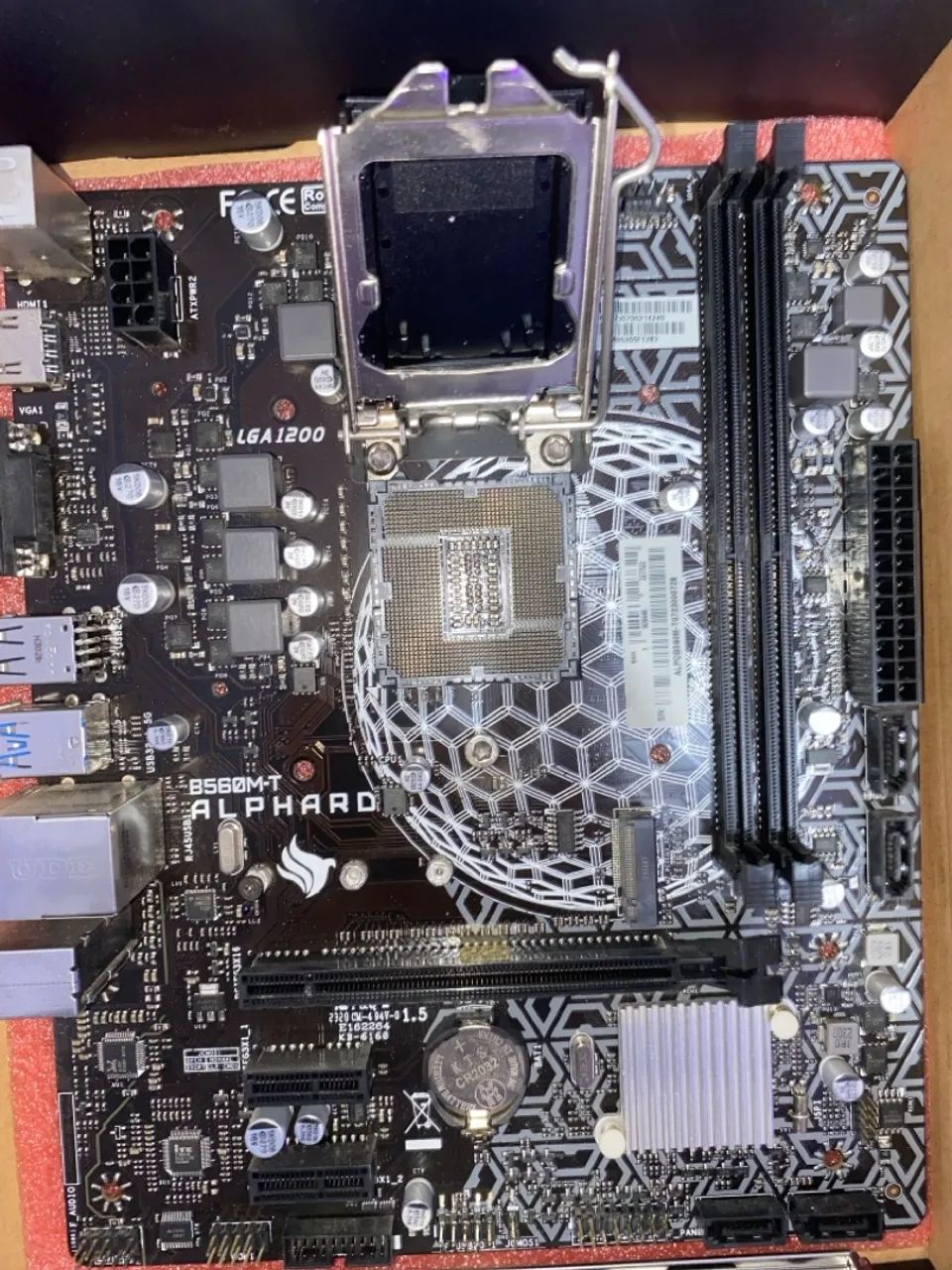 Placa-Mãe Pichau B560M-T (LGA 1200 / DDR4) - Ótimo estado! - Foto 3