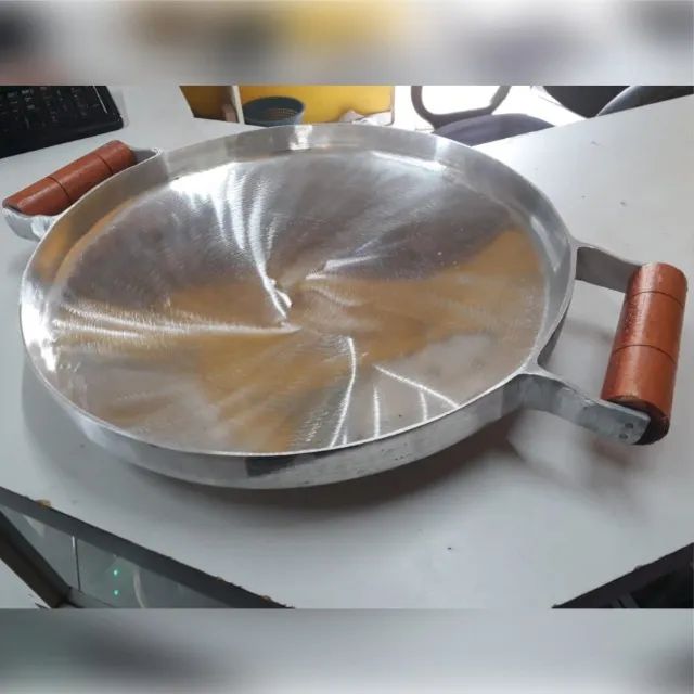 Chapa de Alumínio Batido com borda de 3 cm Promoção de 149 por 139 Aproveite