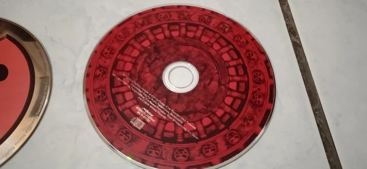 2 CDs Vision Divine Vision Divine e sendo me an angel