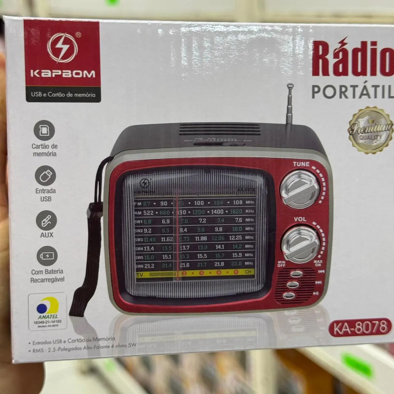 Rádio FM Retrô Portátil 
