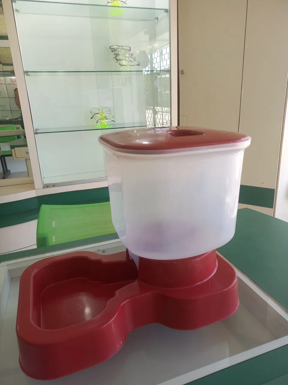 Comedouro/Bebedouro Automático para Animais