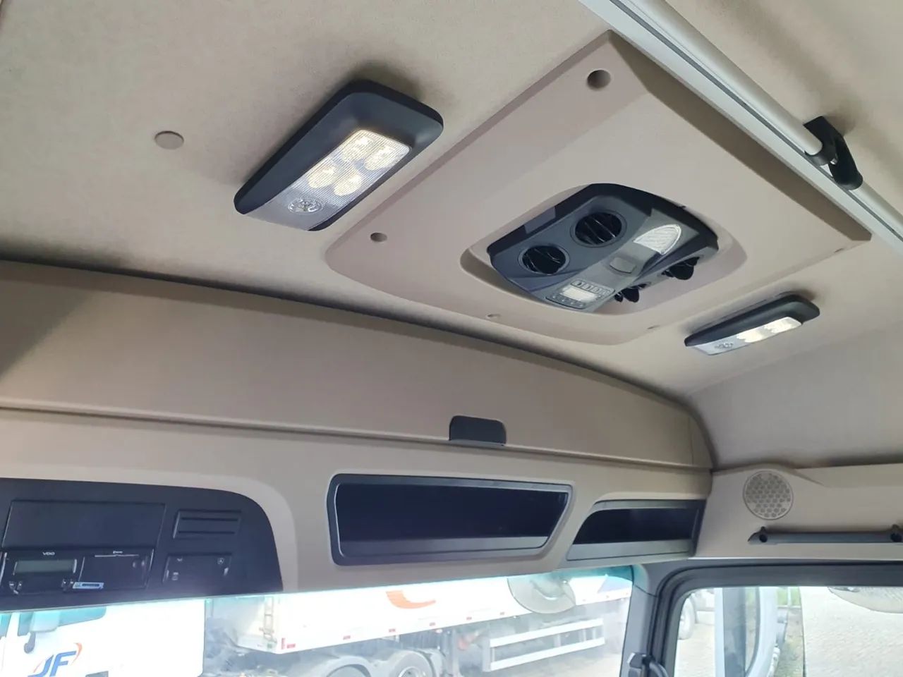  Mercedes Benz Actros 2651 S 2021 - Foto 7