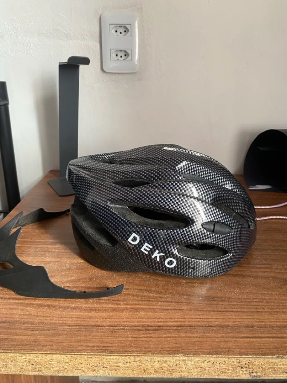 Vendo capacete para ciclismo DEKO - Foto 5