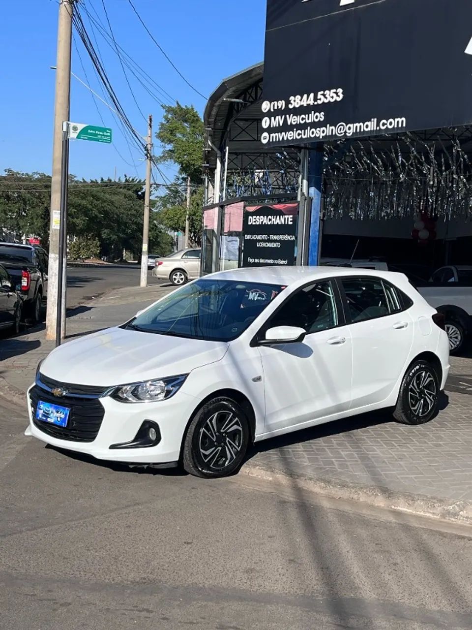 Chevrolet Onix Hatch LT 1.0 12V Flex Mec. 4P 2024 - Foto 3