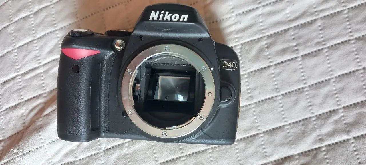 Câmera Digital Nikon D40 - Foto 3