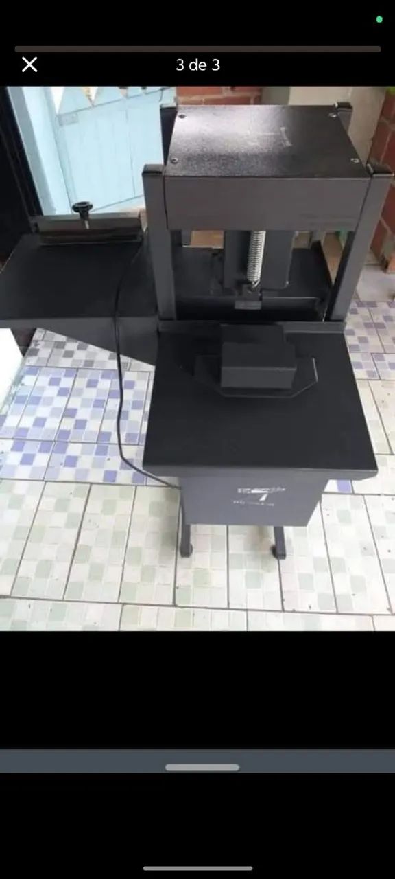 Máquina para fabricar chinelos