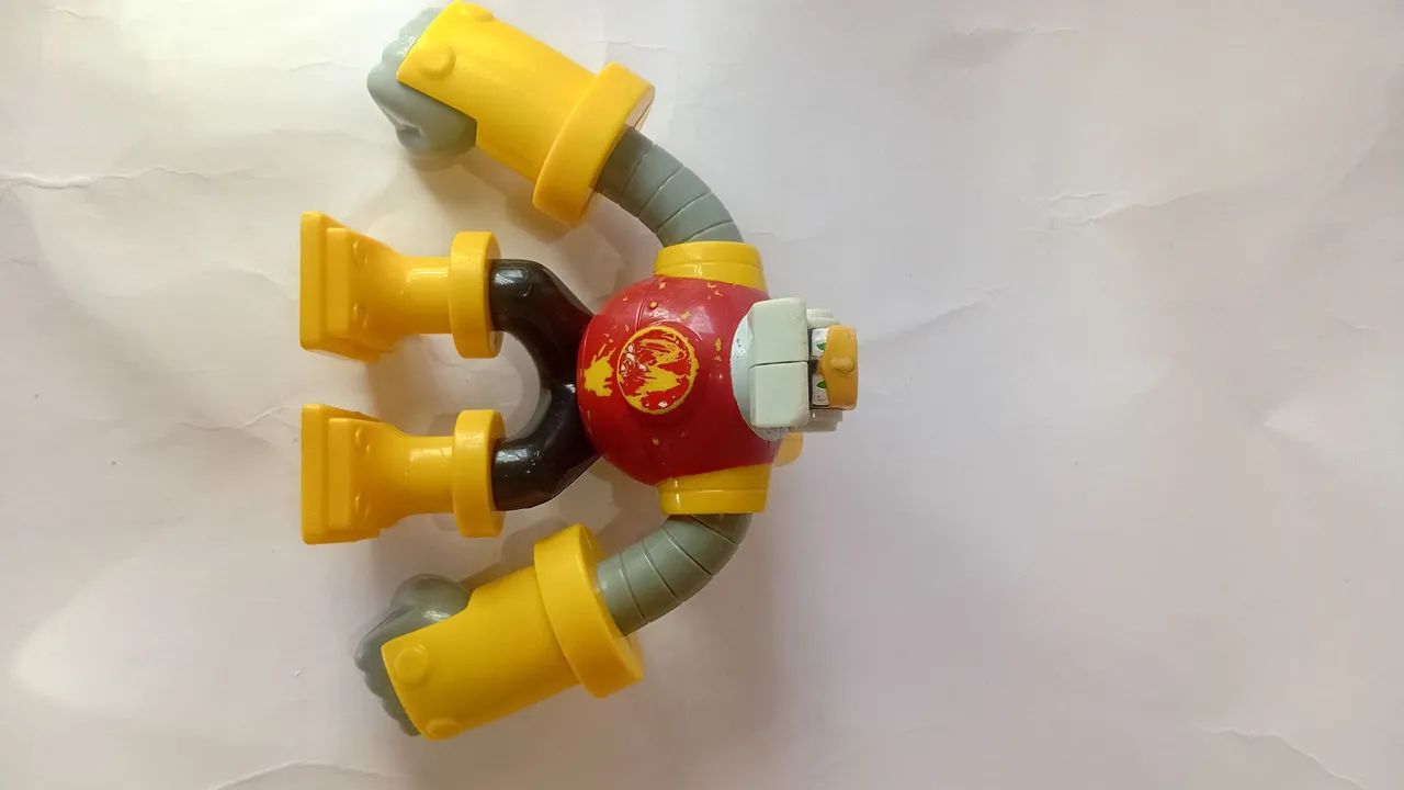 antigo boneco guts man mcdonald's 2006 coleção série megaman clássico - Foto 4