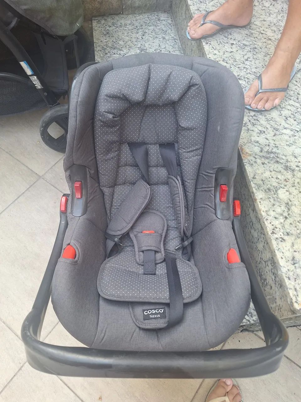 Carrinho de bebe + bebê conforto COSCO - Foto 5