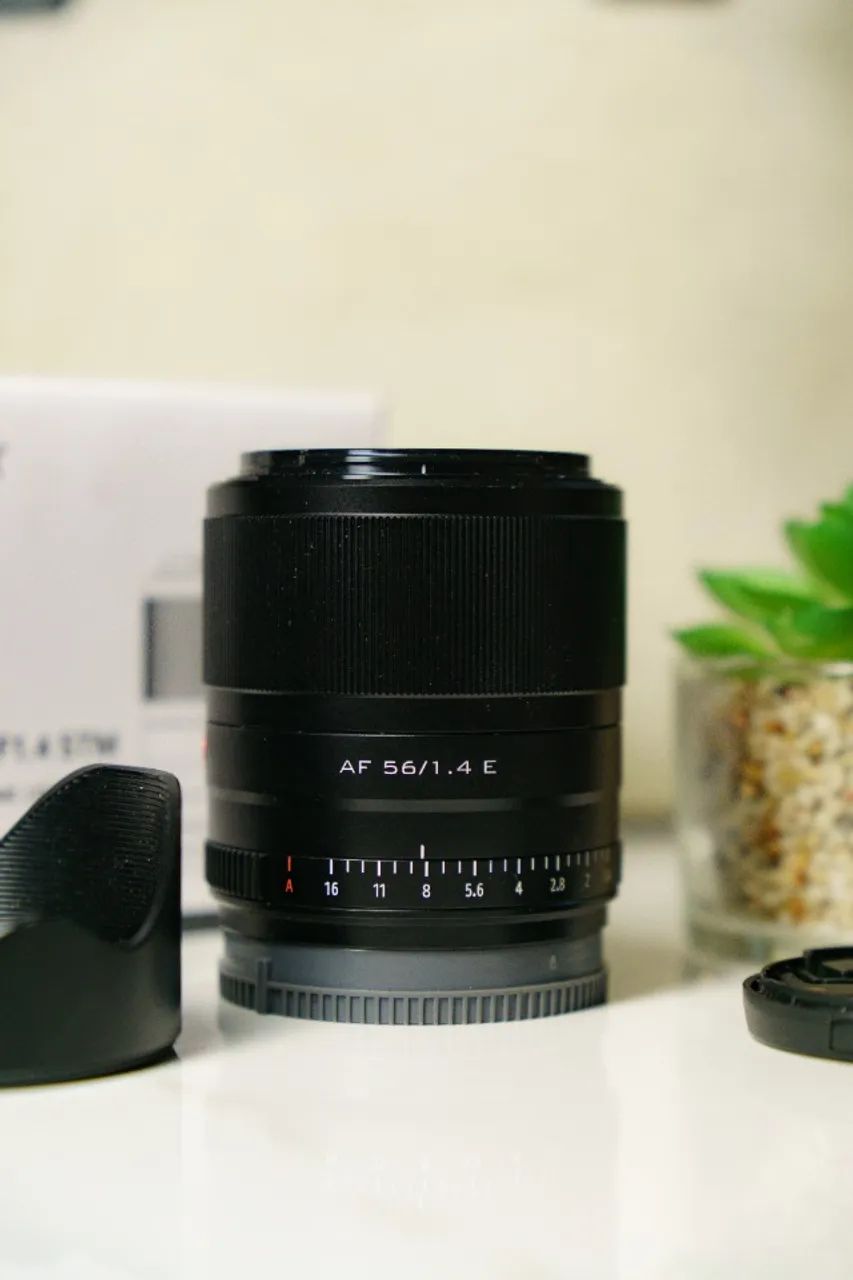 Lente Viltrox 56mm 1.4 - Foto 2