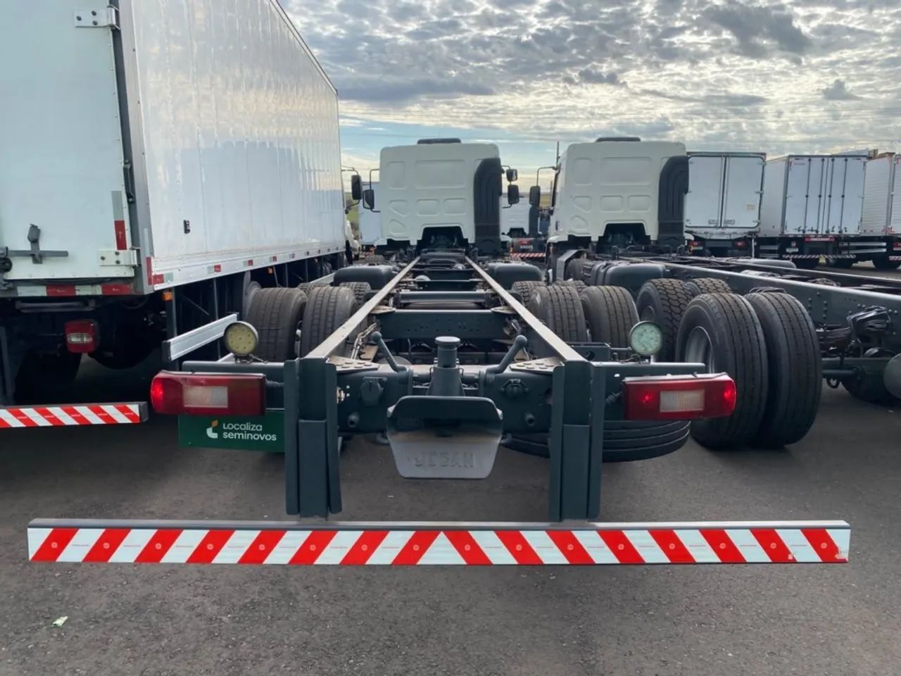 Volvo Vm 330 2021 - Foto 5