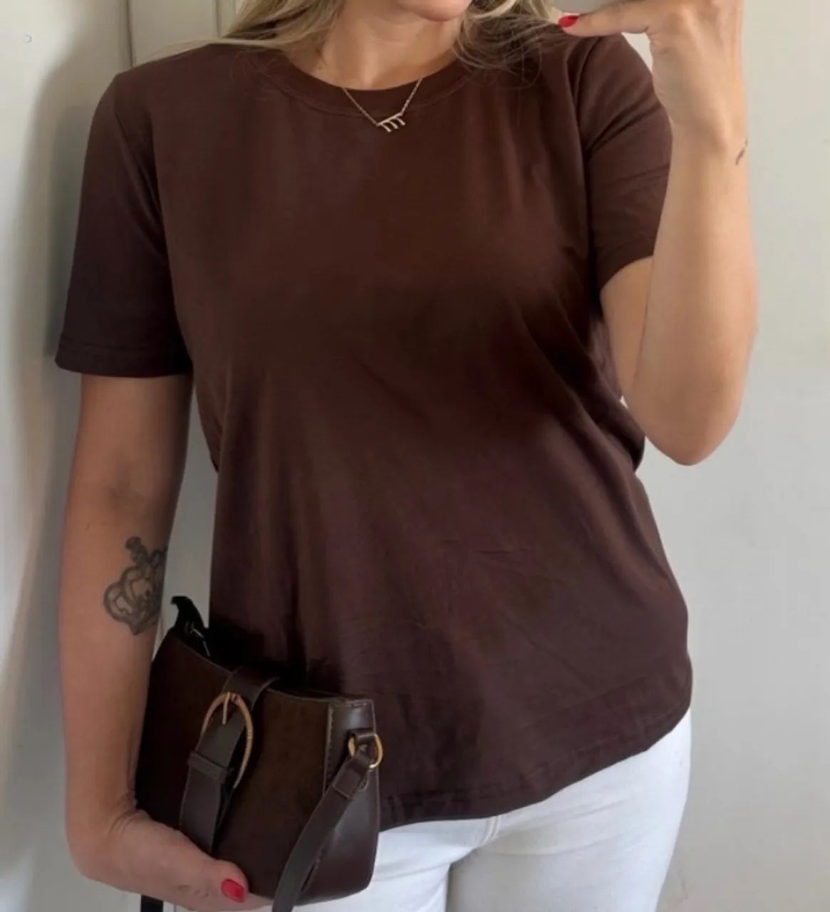 T-Shirt Básica - Foto 4