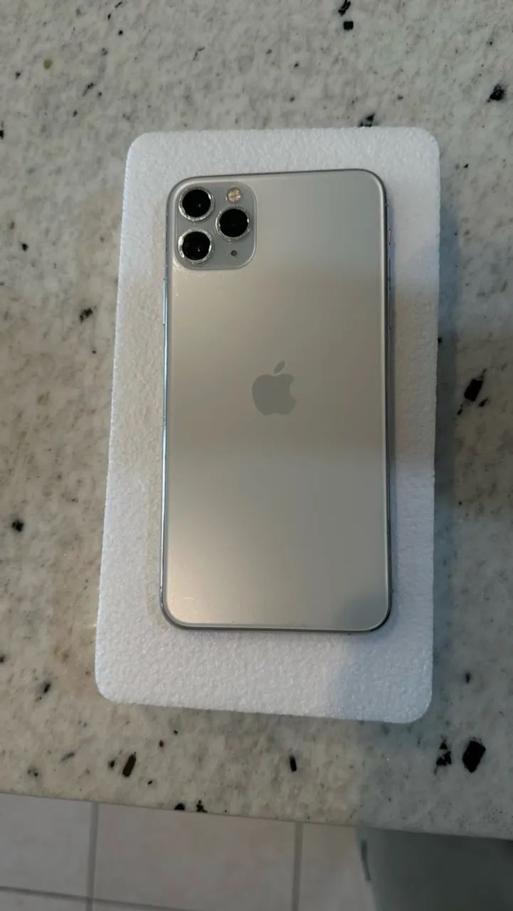 Vendo Iphone 11 pro max disponível  - Foto 3