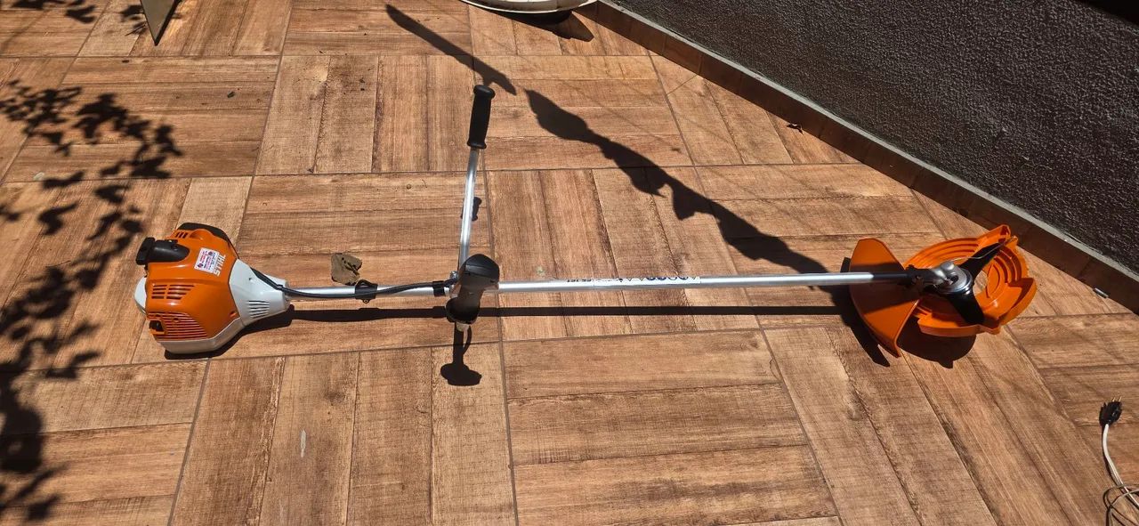 Rocadeira Sthil Fs161 Nova sem. Uso<br>Roçadeira a combustão FS 161 - Foto 3