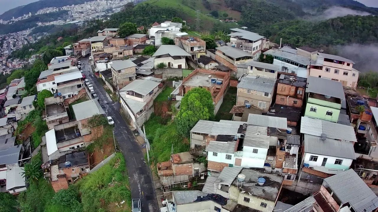 ? Drone L200 com GPS, Câmera 2.4K e 2 Baterias - Pouco Usado! - Foto 4