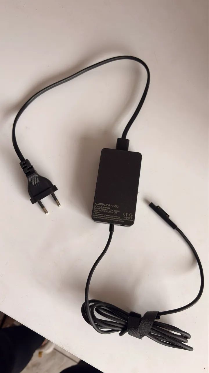 Carregador Notebook compatível com Microsoft Surface Pro 5 6 7 44W 15V 2.58A USB - Foto 3