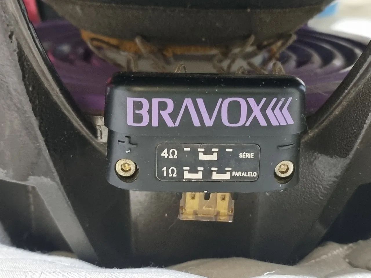 Bravox e2k 15 900wrms vai com caixa  - Foto 3