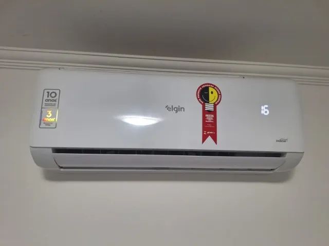 Ar Condicionado Eco Inverter II 9000 btus Branco 220V ELGIN