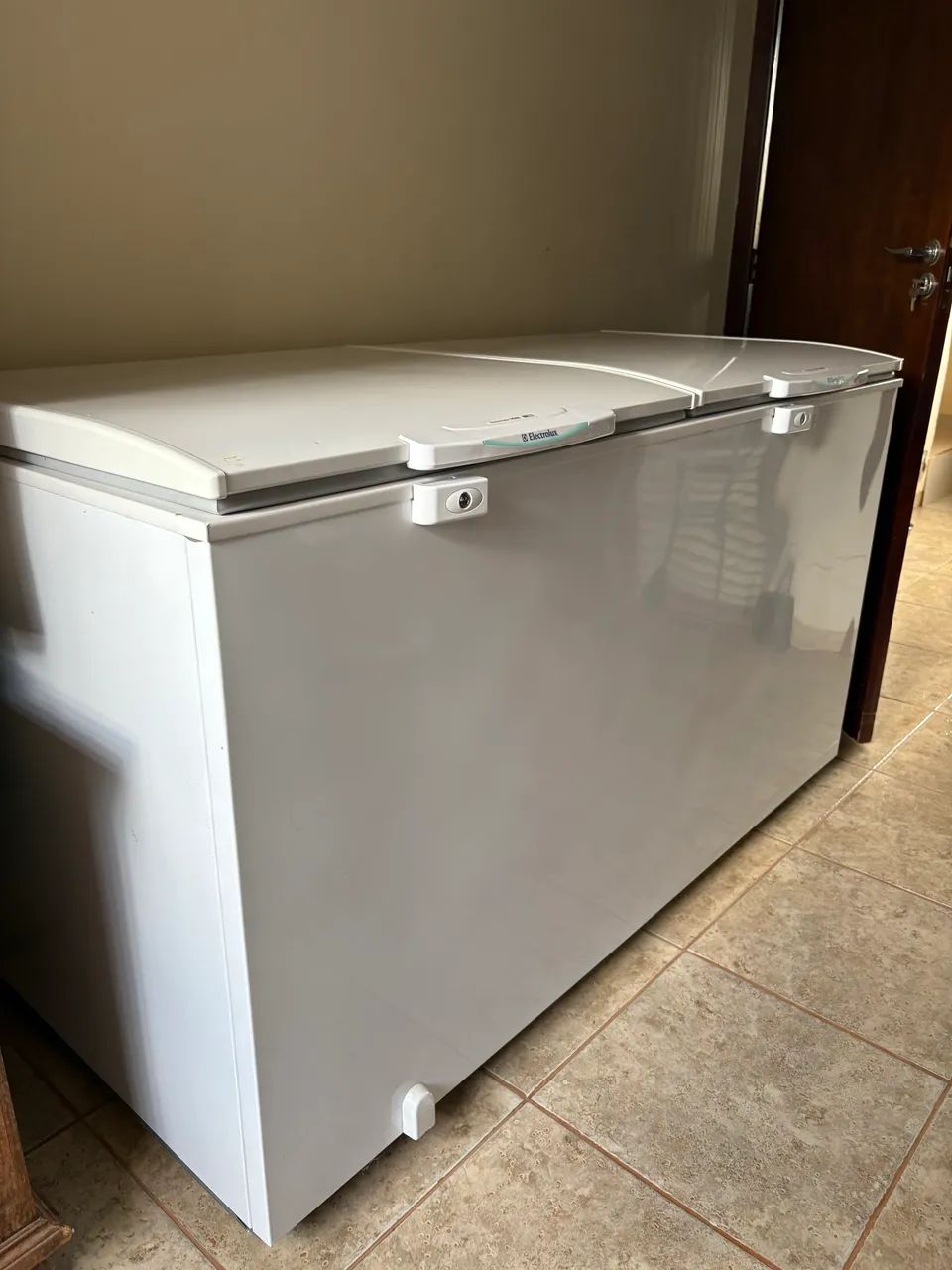 Freezer 2 portas H500 eletrolux