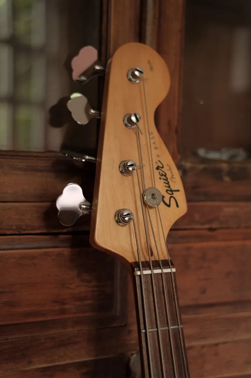 Baixo Squier Precision Bass Affinity Series 2011 - Foto 4
