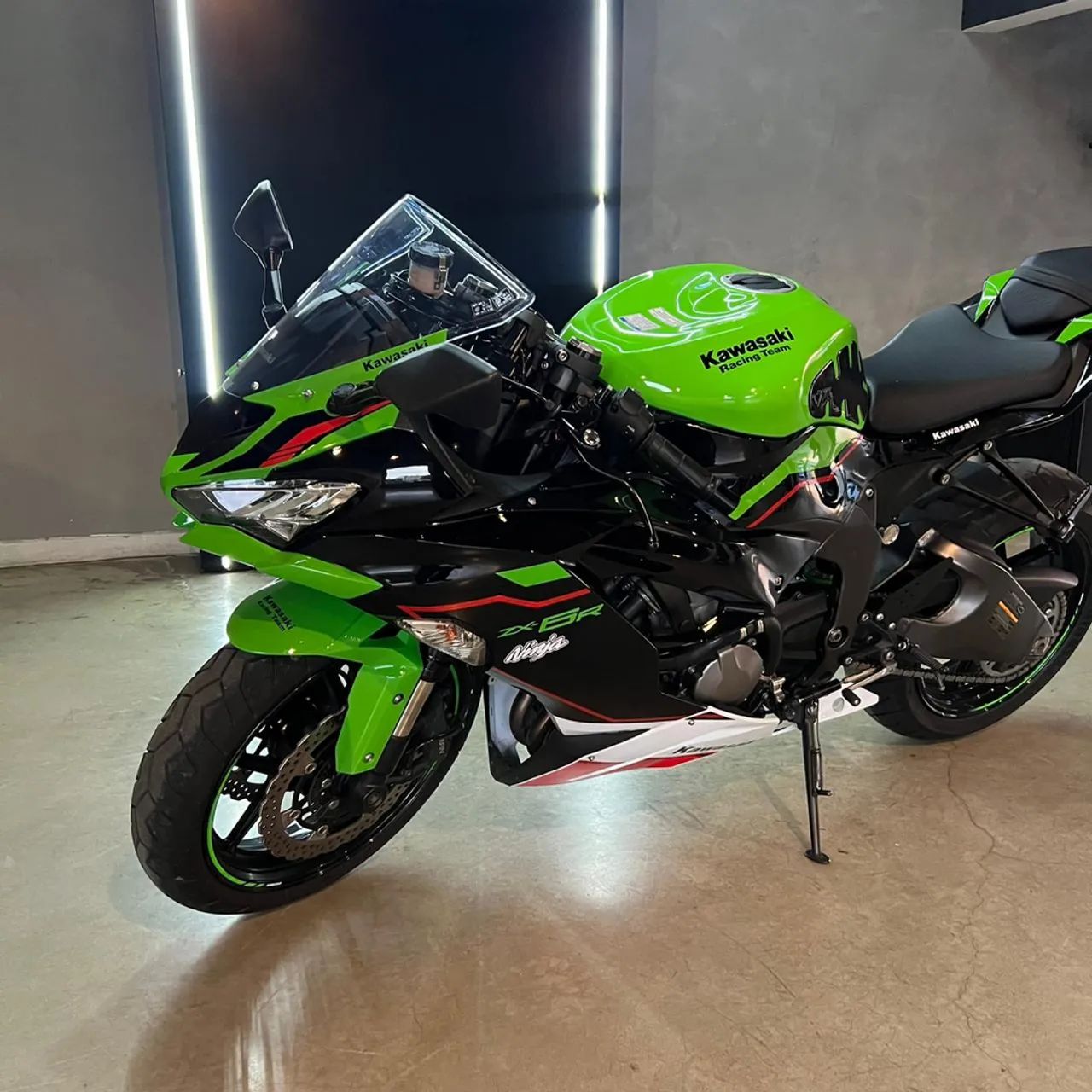 Kawasaki Zx-6r 636cc 2021 - 1496845150 | OLX