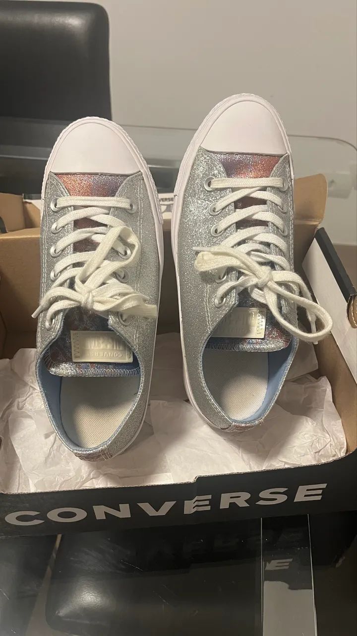Tênis Converse Chuck Taylor All Star Prateado